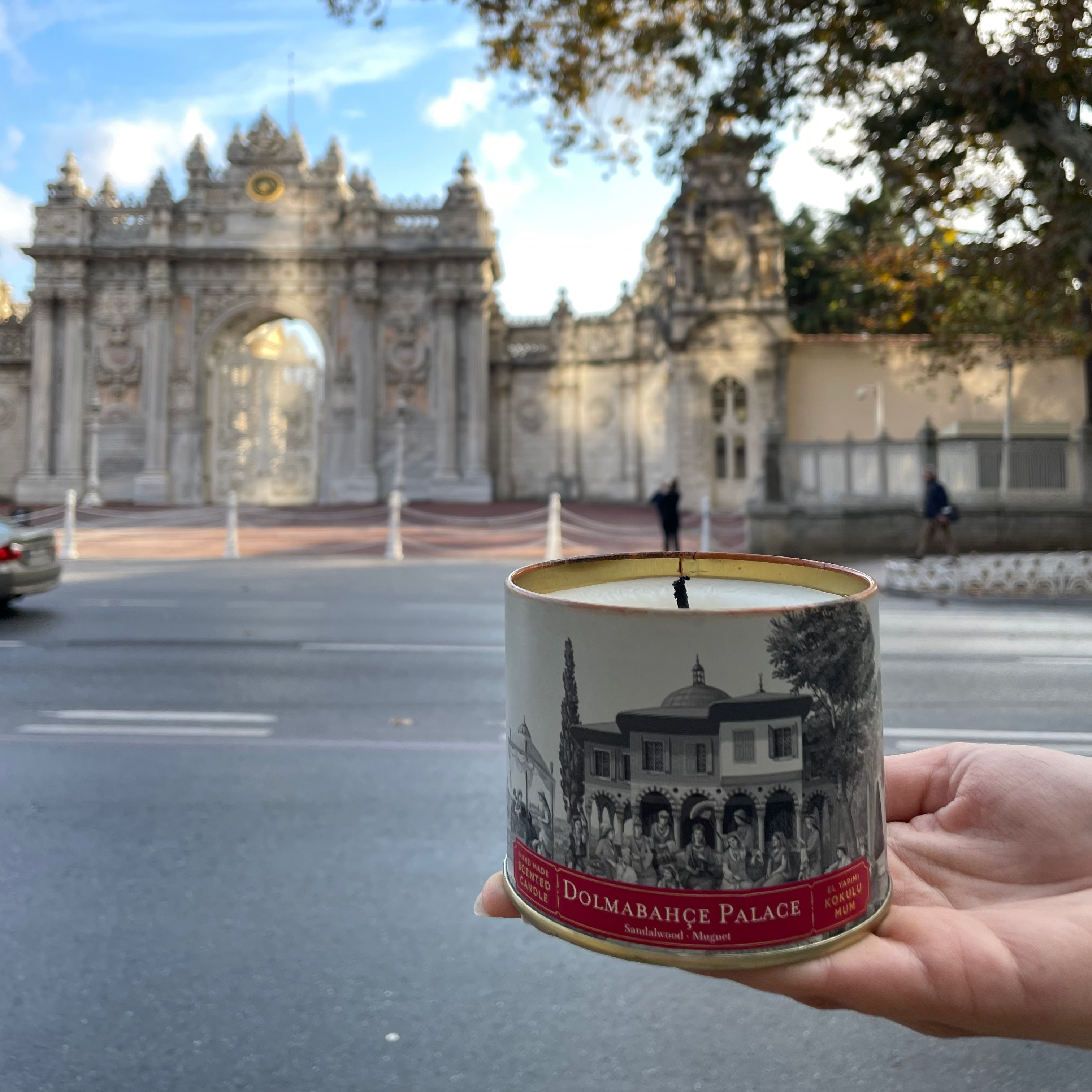Dolmabahçe Palace Sandal Ağacı & Müge Kutuda Mum – Hatun İstanbul