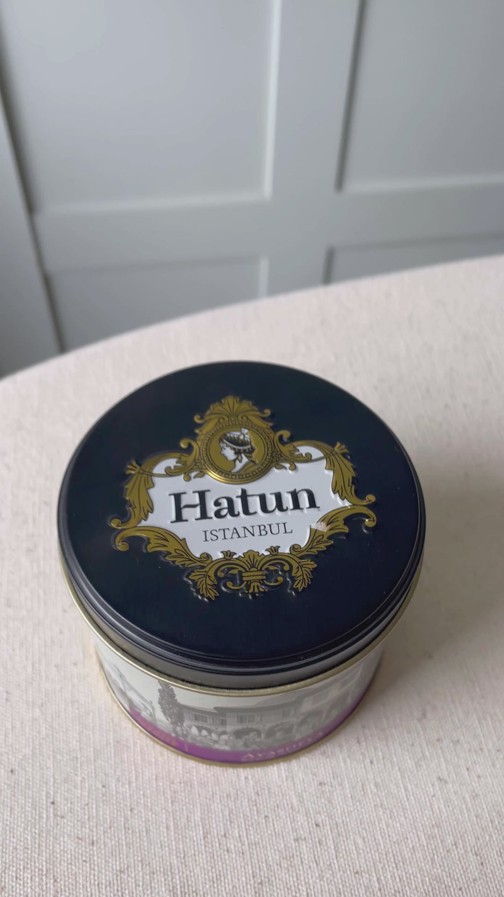 Ayasofya Paçuli & Beyaz Bal Kutuda Mum